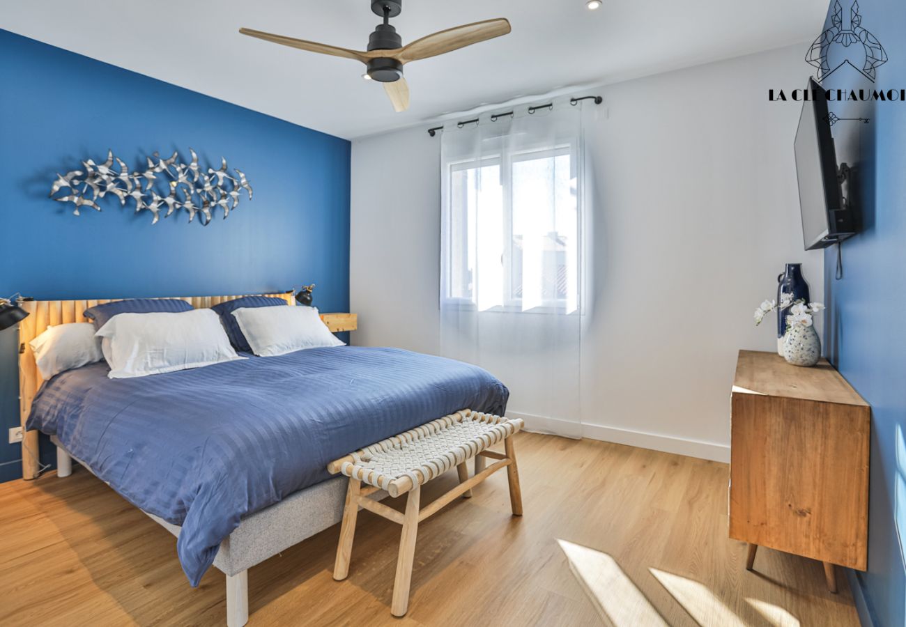 Maison mitoyenne à Les Sables-d´Olonne - Escale Zen : Havre de paix, jardin secret et clim au centre