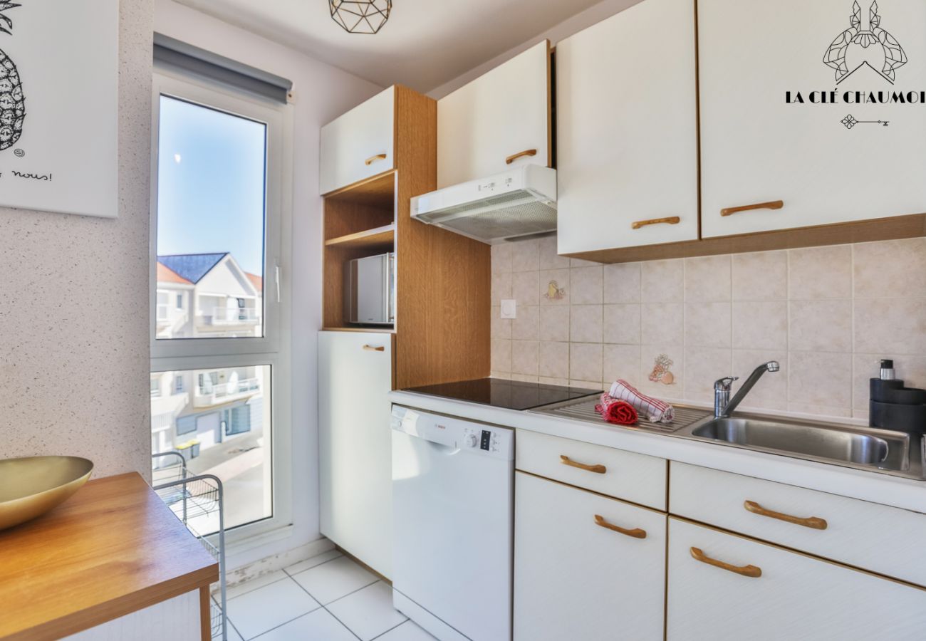 Appartement à Les Sables-d´Olonne - Soleil Levant ☀️ – Plage à 150m, balcon, quartier des Présidents