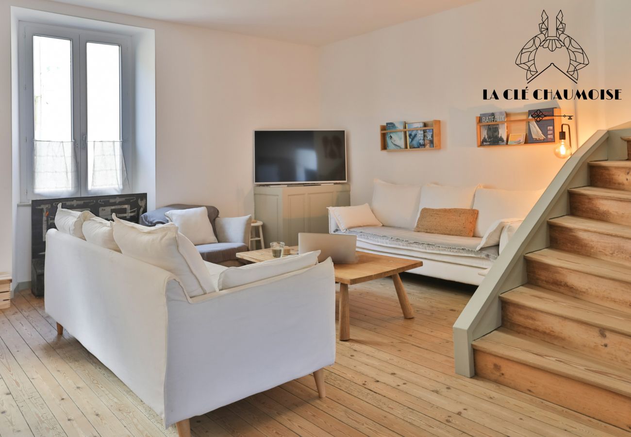 Maison à Les Sables-d´Olonne - ✨ Villa Joséphine – Maison de caractère, centre-ville, 9 pers, parking