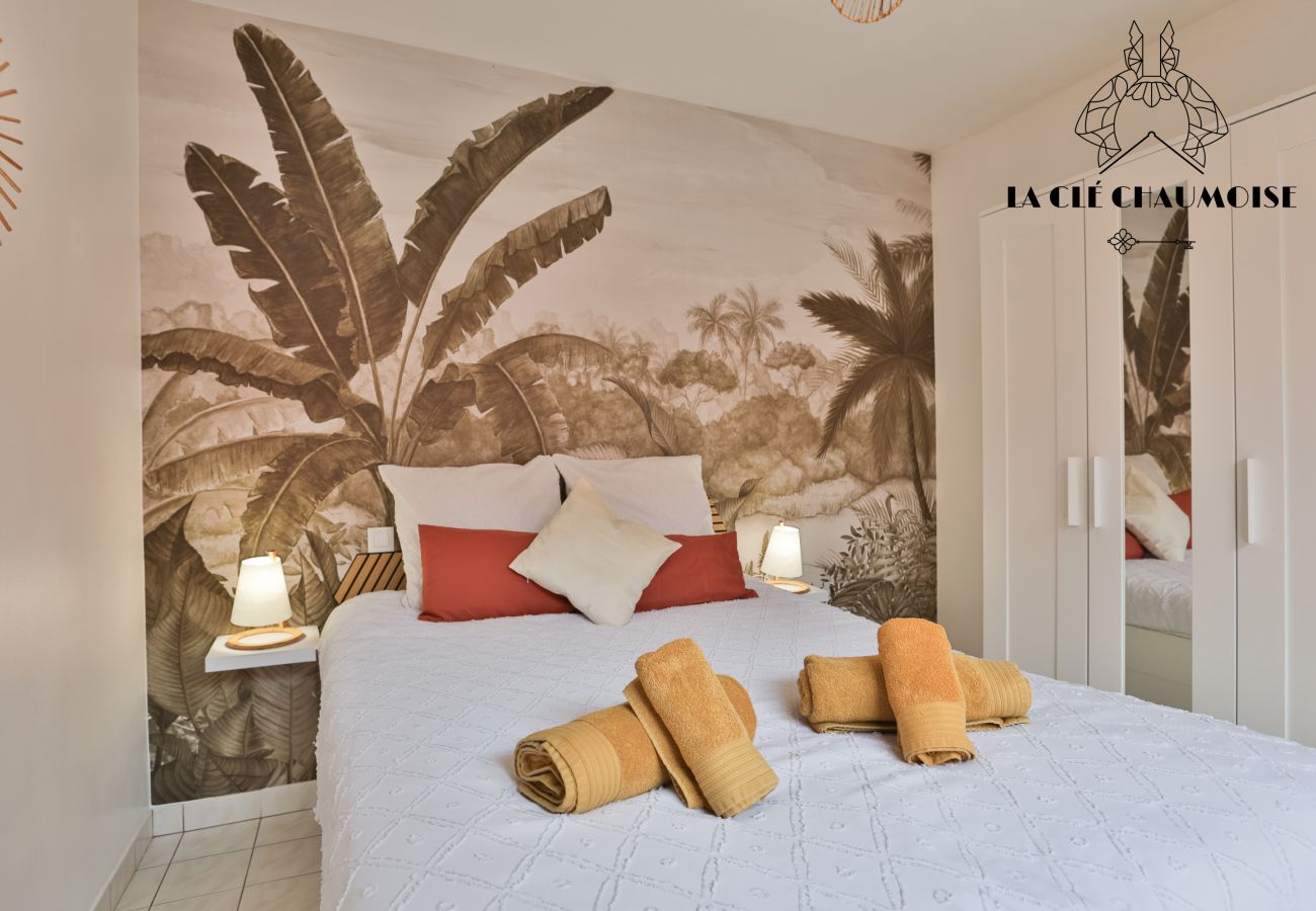 Maison à Les Sables-d´Olonne - 🌿 L’Oasis Sablaise – Patio terracotta, calme, 4 pers, proche plage & centre