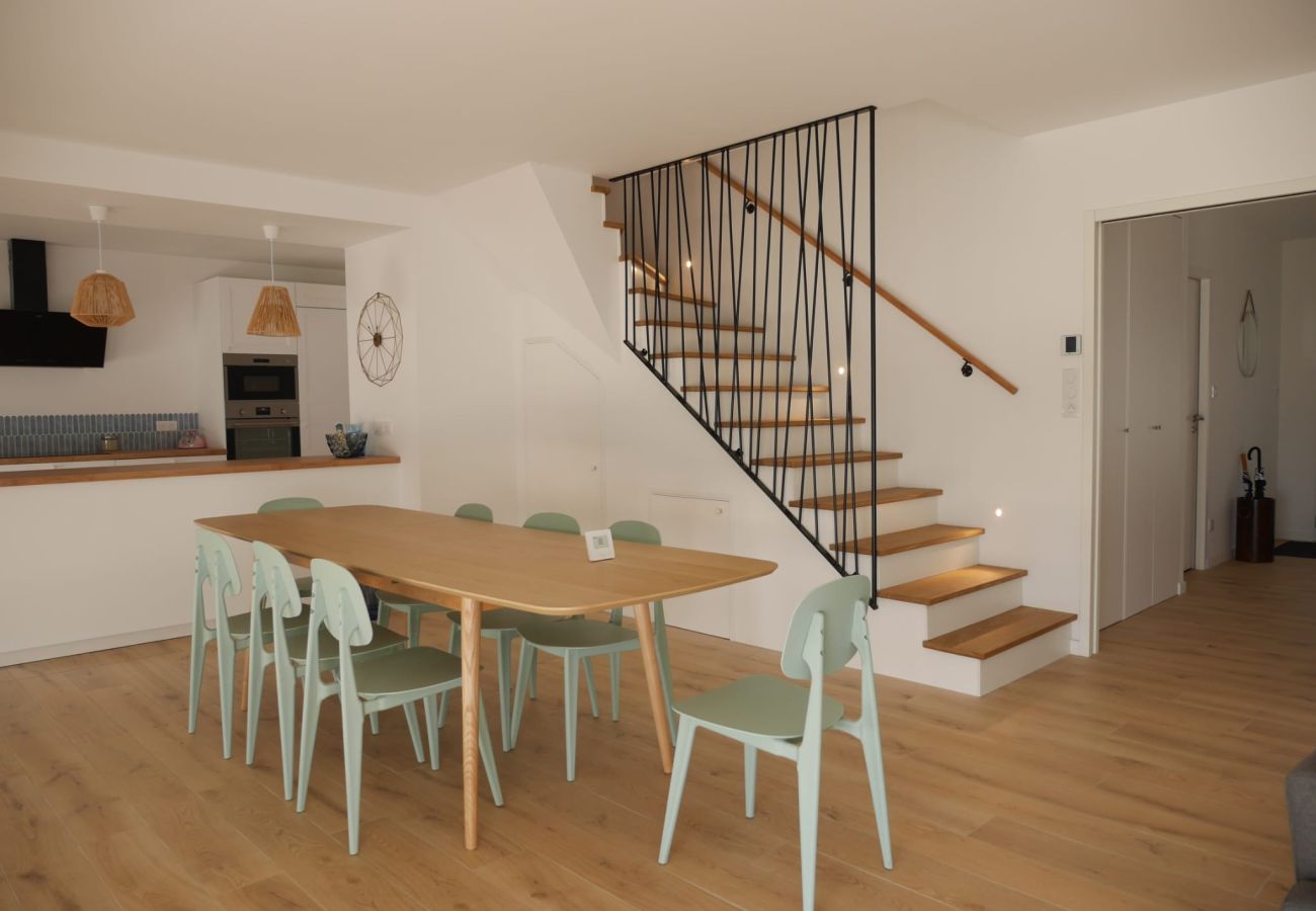 Villa à Les Sables-d´Olonne - La Villa du Phare — Vue océan • 10 pers