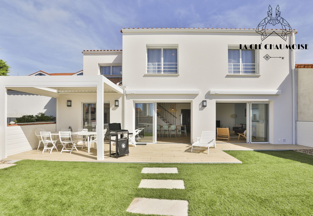 Villa à Les Sables-d´Olonne - La Villa du Phare — Vue océan • 10 pers