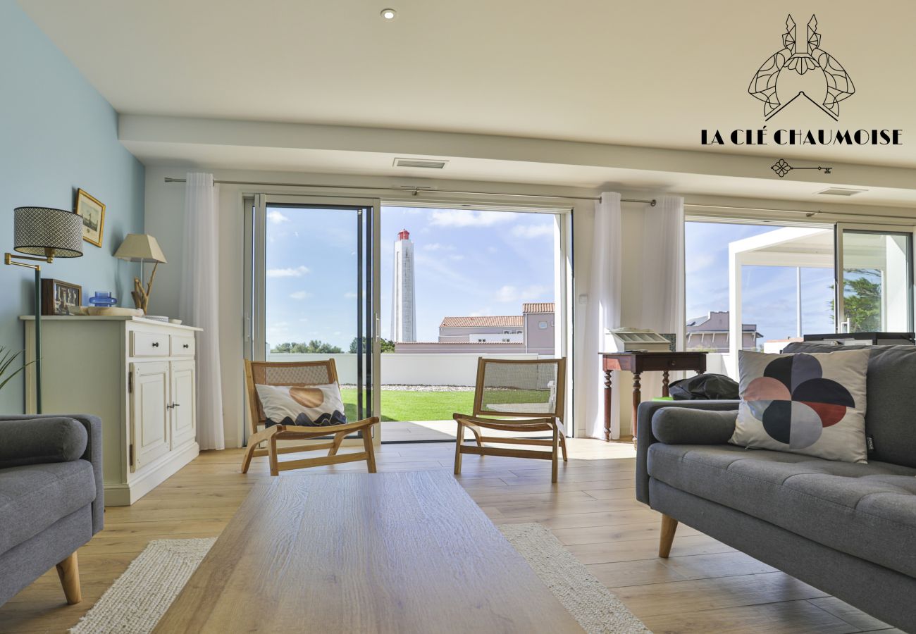 Villa à Les Sables-d´Olonne - La Villa du Phare — Vue océan • 10 pers