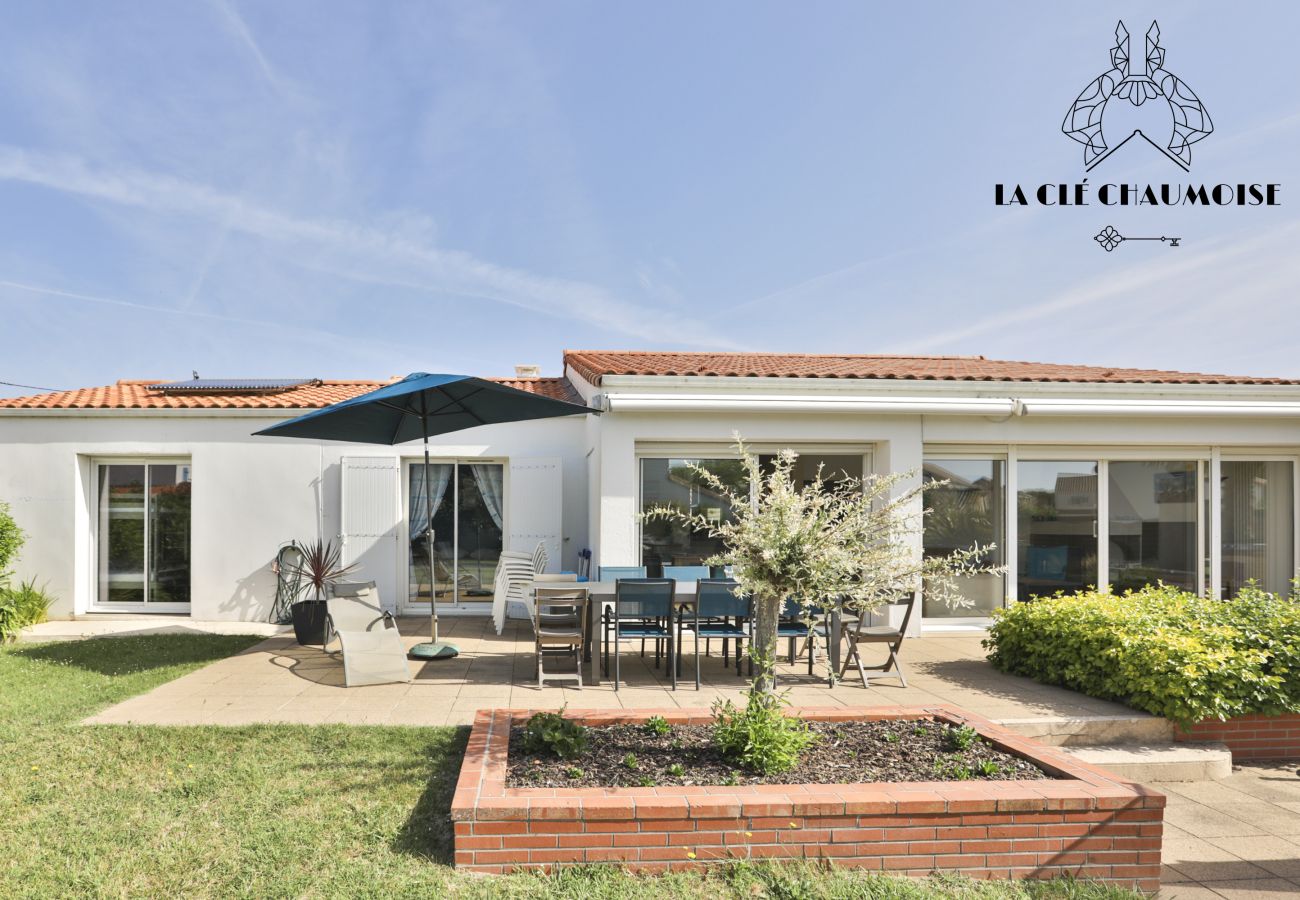 Villa à Les Sables-d´Olonne - Villa Amy – Une parenthèse de douceur entre plage et piscine