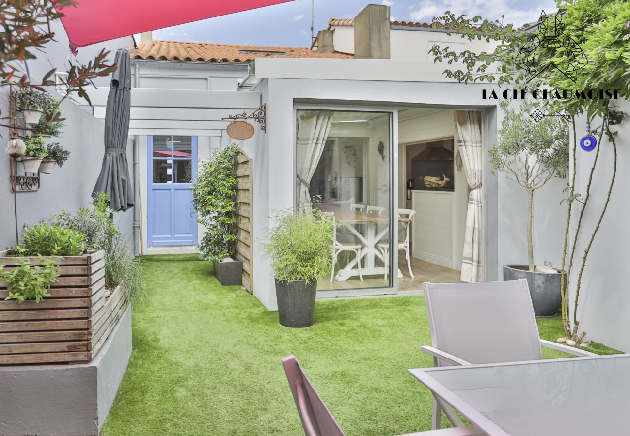 Maison à Les Sables-d´Olonne - Chaumette - Maison avec patio I Garage à vélo I 5 min de la mer à La Chaume