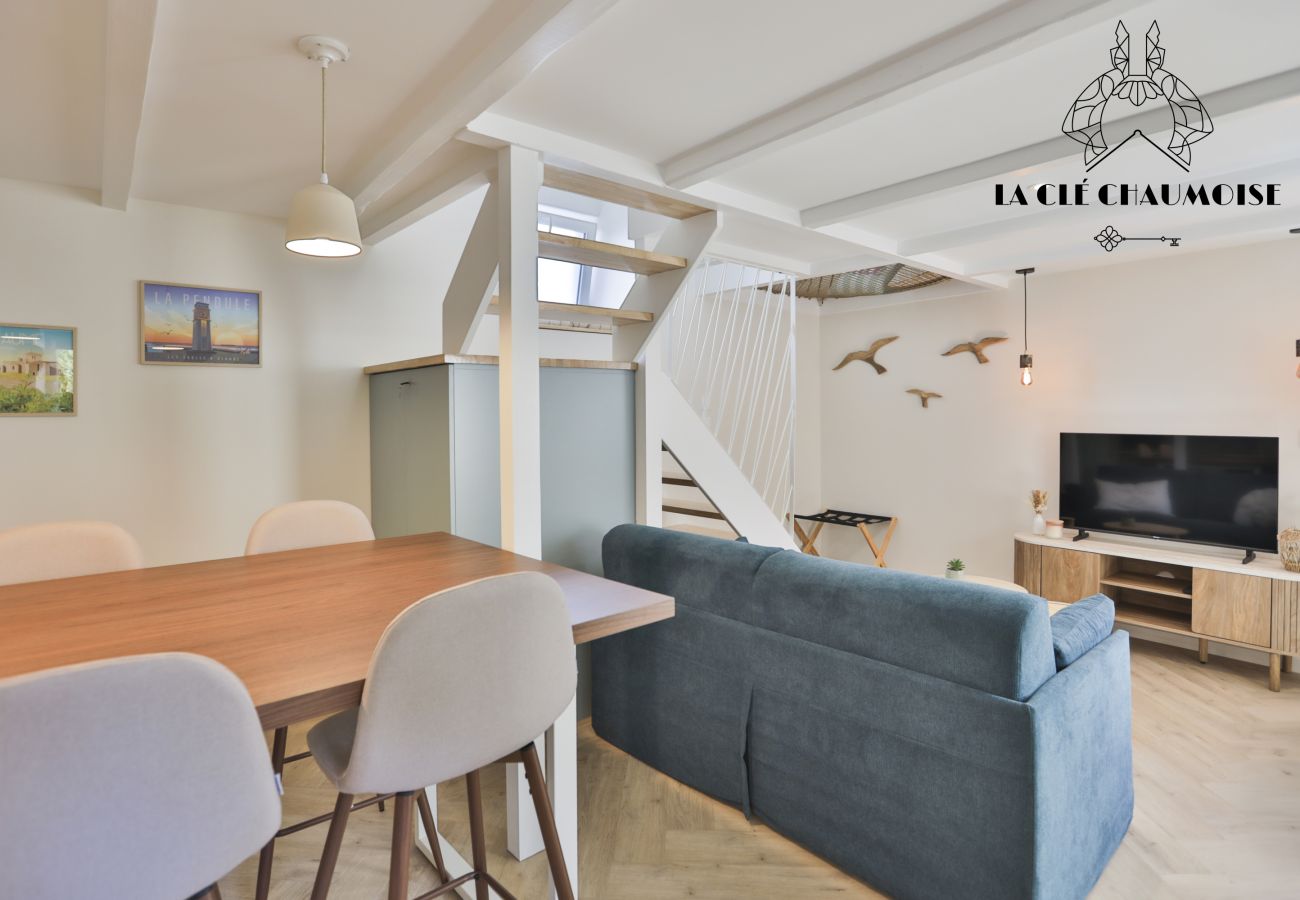 Maison à Les Sables-d´Olonne - 🌱 L’Escale Chaumoise ⚓ : Charme, Terrasse Cosy & Confort à La Chaume