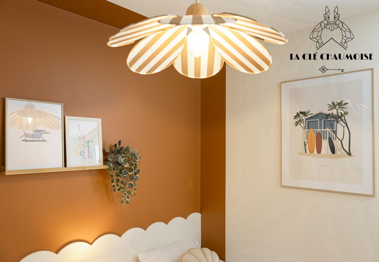 Maison à Les Sables-d´Olonne - 🌱 L’Escale Chaumoise ⚓ : Charme, Terrasse Cosy & Confort à La Chaume