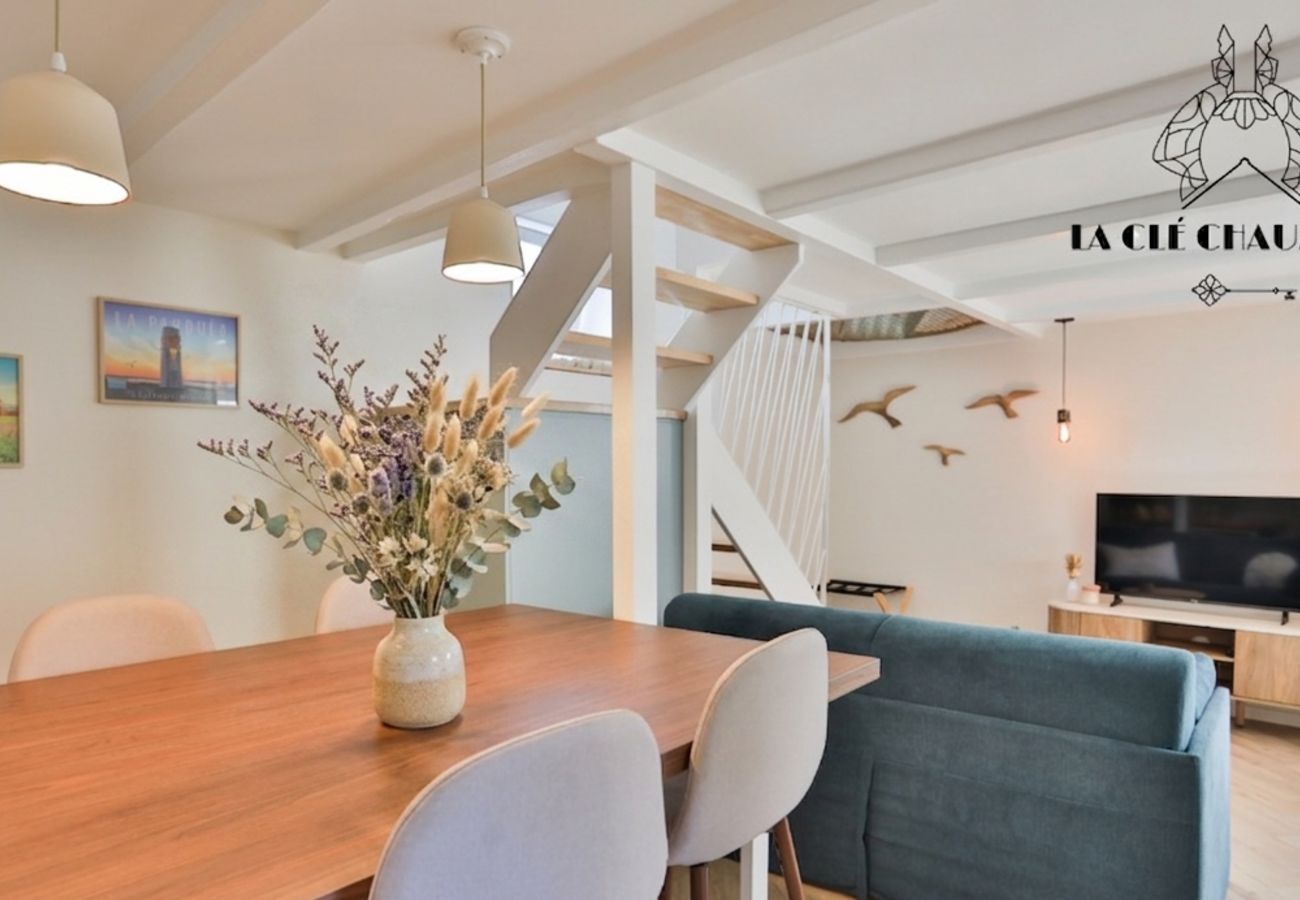 Maison à Les Sables-d´Olonne - 🌱 L’Escale Chaumoise ⚓ : Charme, Terrasse Cosy & Confort à La Chaume